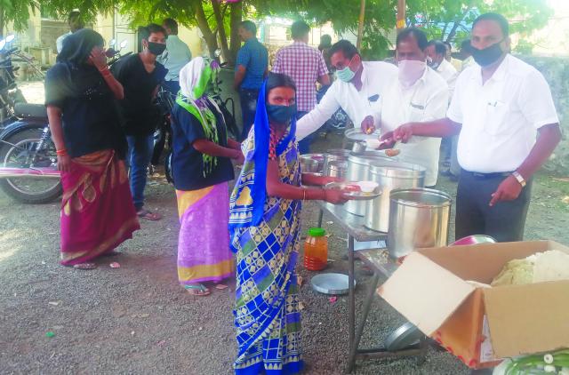 ಬಡವರು ಯಾರು ಧೃತಿಗೆಡುವ ಅವಶ್ಯಕತೆಯಿಲ್ಲ:ಪ್ರಕಾಶ ಚೌಧರಿ 